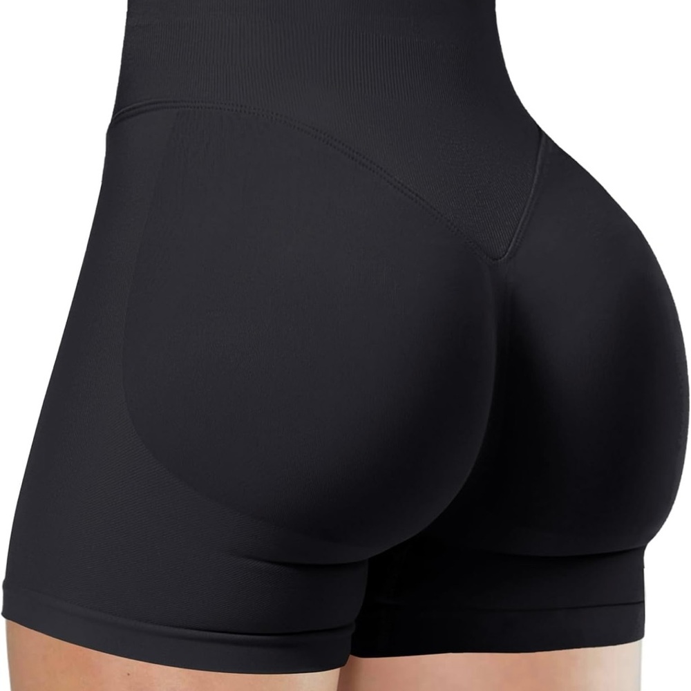Scrunch gym shorts
